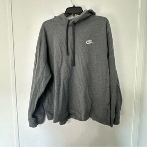 Men’s Nike Sportswear Club Lightweight Pullover Size XL